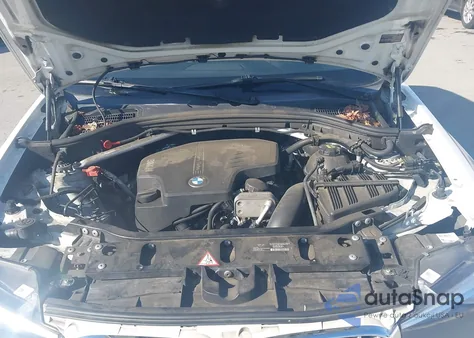 2015 BMW X3 Sdrive28I z USA, uszkodzony, nr VIN 5UXWZ7C57F0M82585